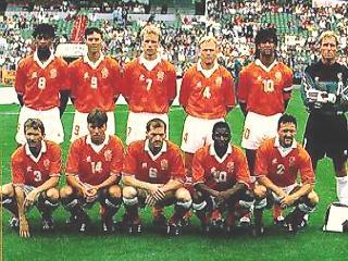ベルカンプ オランダ代表 1994年 ワールドカップ アーセナル インテル